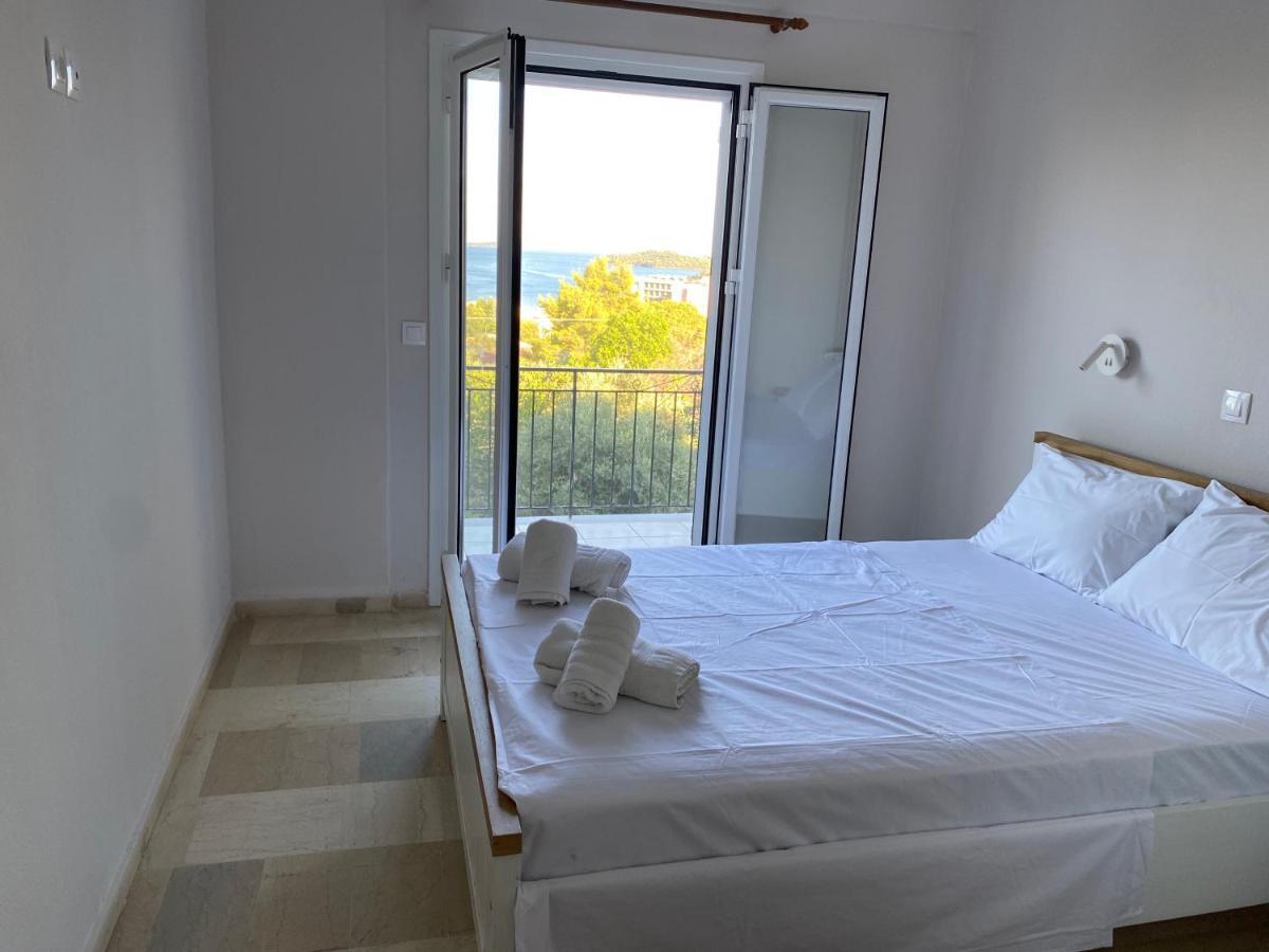 Helen's And Apartamento